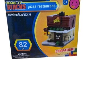 Make-It Blocks Pizza Restaurant Construction Set - 82 Pieces Lego Alternative